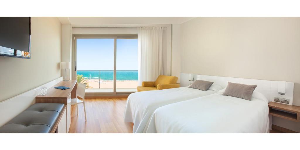 Chambre Double ou Lits Jumeaux avec Vue et Terrasse